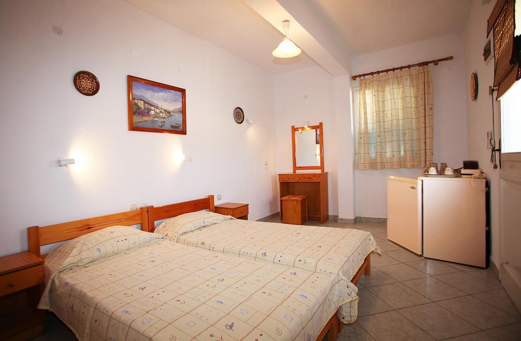 Alexandros Rooms&Studios Skopelos Habitación foto