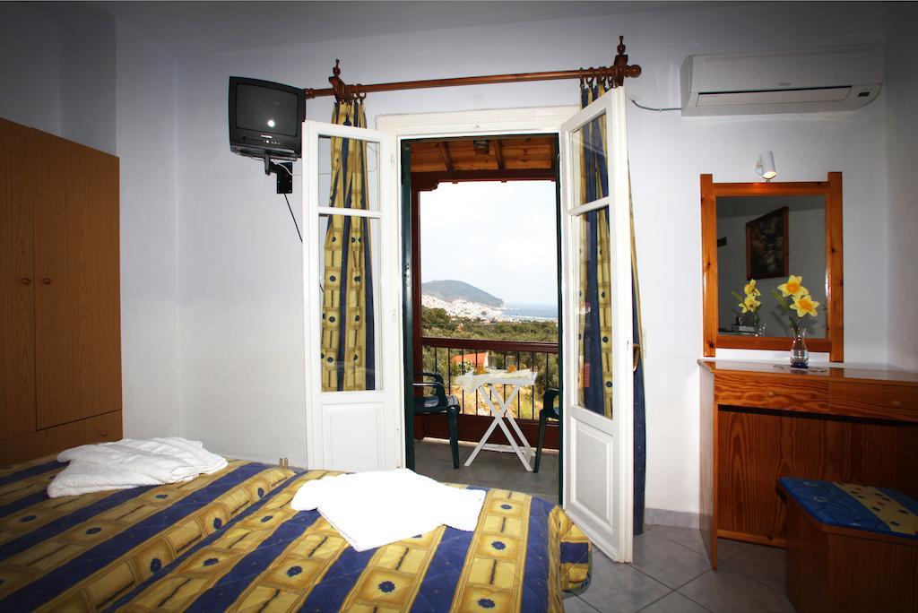 Alexandros Rooms&Studios Skopelos Habitación foto